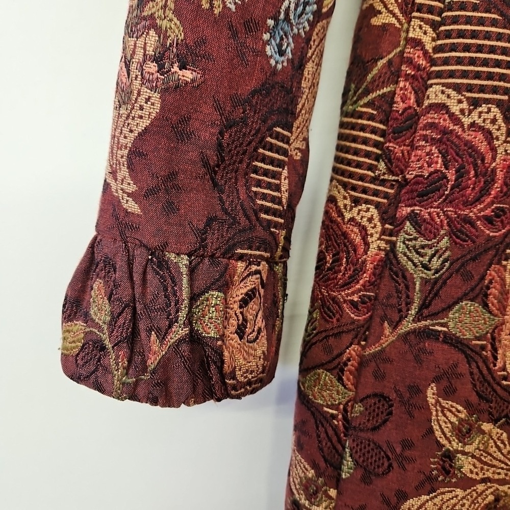 Cabi Jacobean Mulberry Floral Tapestry Coat Size 4 Mid Length Boho Artsy - Picture 5 of 12